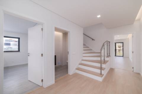 Moradia Geminada T4 - Tavarede - Figueira da Foz/Venda