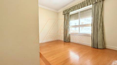 Apartamento T6 - Celas - Coimbra/Venda