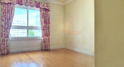 Apartamento T6 - Celas - Coimbra/Venda