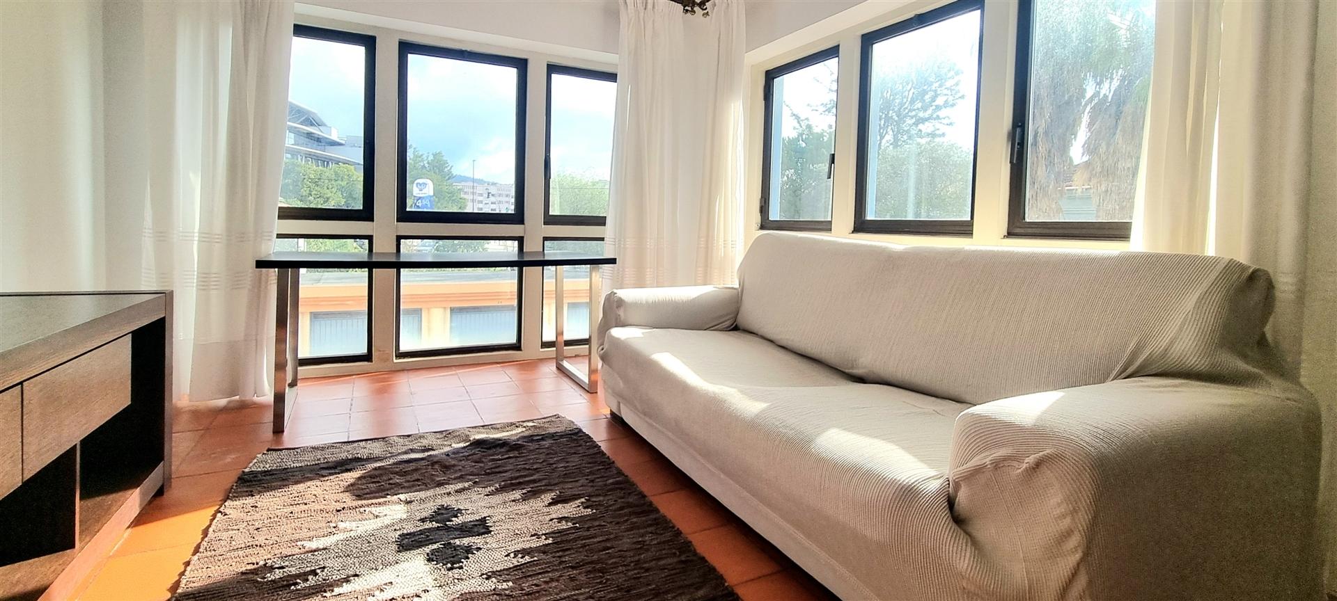 Apartamento T2 - Calhabé - Coimbra/Arrendamento