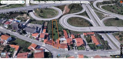 Moradia para Restaurar T2 - Ribeira de Frades - Coimbra