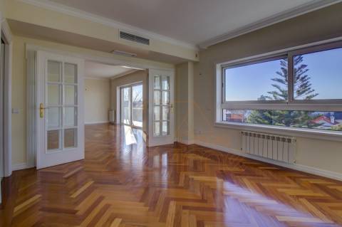 Apartamento T3 DUPLEX - Celas - Coimbra/Venda
