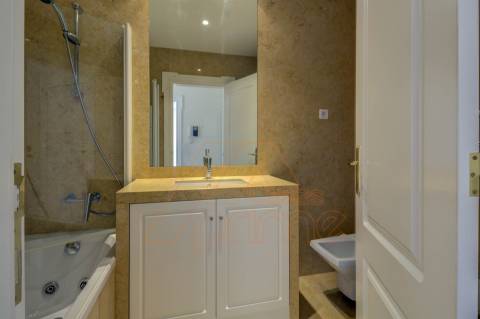 Apartamento T3 DUPLEX - Celas - Coimbra/Venda