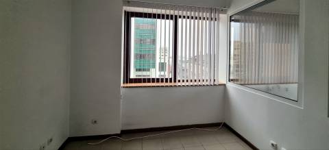 Escritório - Baixa - Coimbra/Venda