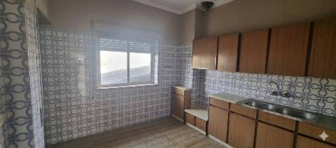 Moradia T4+2 - Casais do Campo - Coimbra/Venda