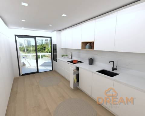 Apartamento T4 - Olivais - Coimbra/Venda