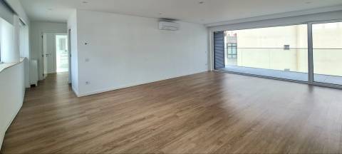 Apartamento T2 - Vale das Flores - Coimbra/Arrendamento