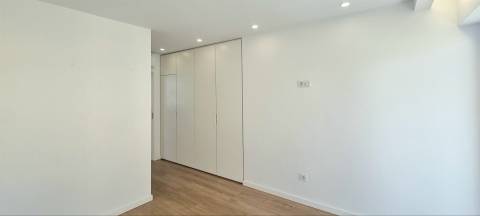 Apartamento T2 - Vale das Flores - Coimbra/Arrendamento