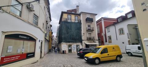 Prédio - Baixa de Coimbra - Coimbra/Venda