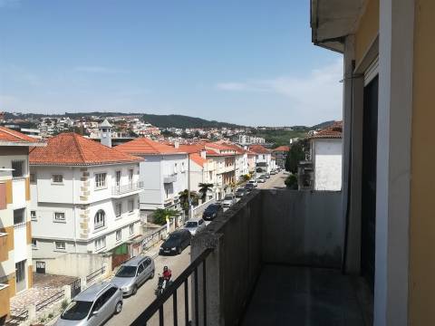 Apartamento T4 - Bairro Norton de Matos - Coimbra/Venda