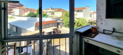 Apartamento T4 - Bairro Norton de Matos - Coimbra/Venda