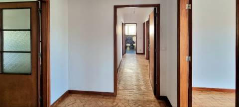 Apartamento T4 - Bairro Norton de Matos - Coimbra/Venda