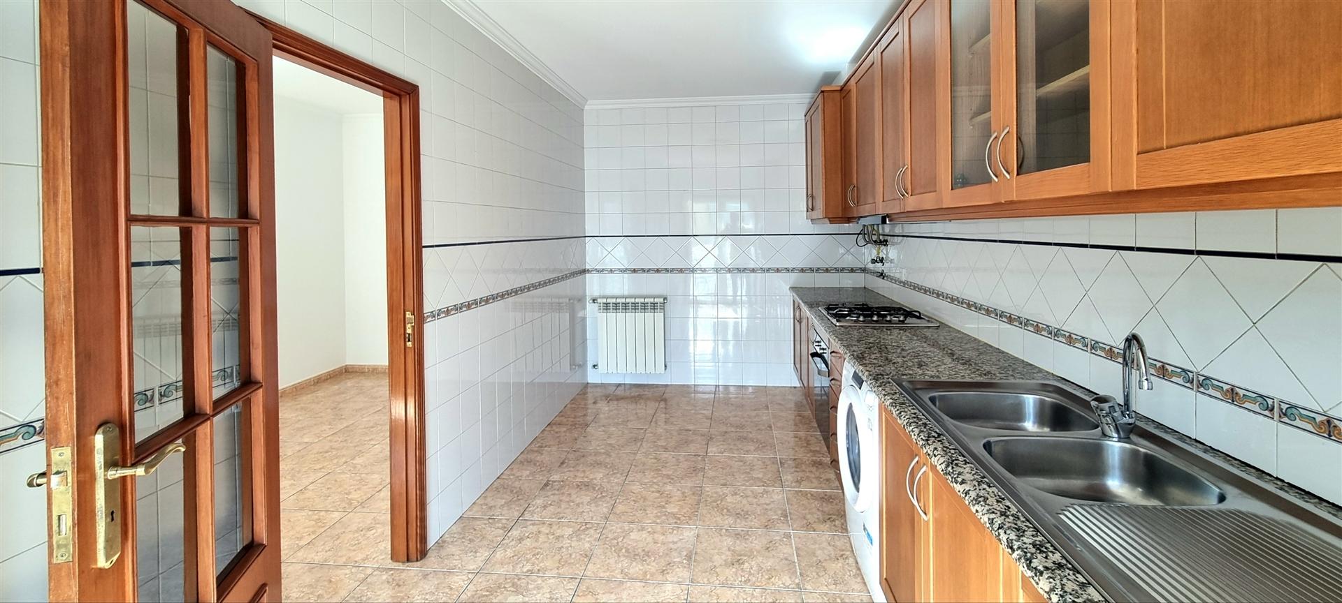 Apartamento T2 - Eiras e São Paulo de Frades - Coimbra/Venda