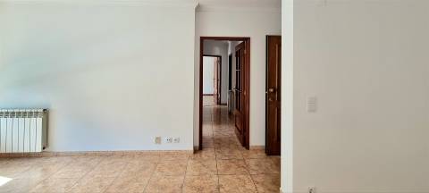 Apartamento T2 - Eiras e São Paulo de Frades - Coimbra/Venda
