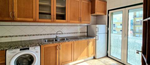 Apartamento T2 - Eiras e São Paulo de Frades - Coimbra/Venda