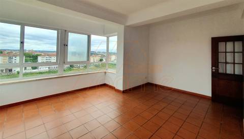 Apartamento T2 - Celas - Coimbra/Arrendamento