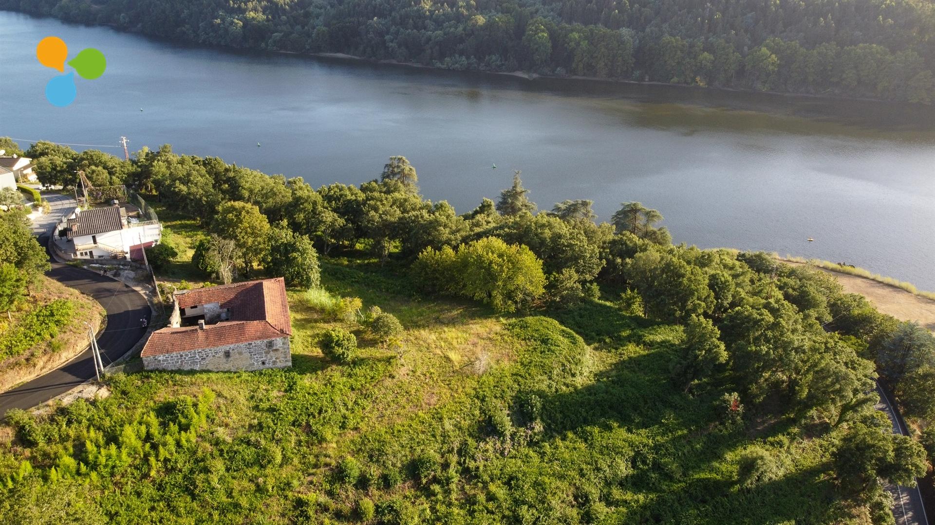 Terreno em Jovim, Gondomar, próximo do Rio Douro