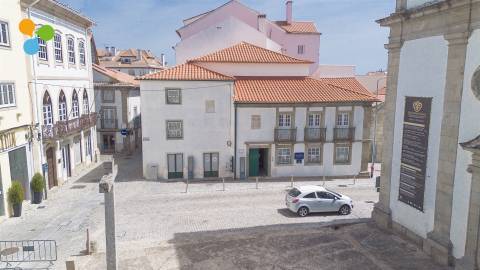 Edifício Histórico de Charme - Centro do Fundão