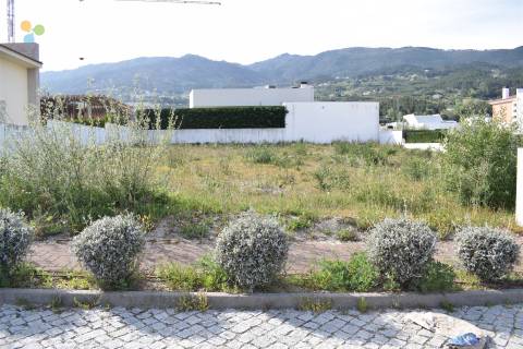 Lote de Terreno -  Quinta da Ponte Terra, Covilhã