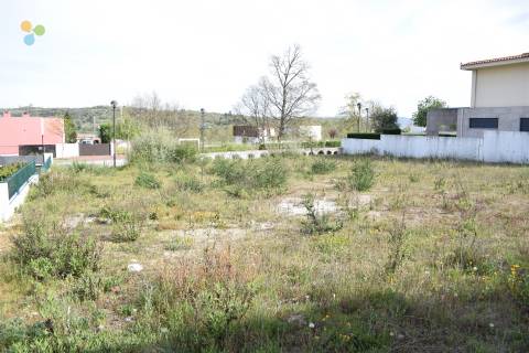 Lote de Terreno -  Quinta da Ponte Terra, Covilhã
