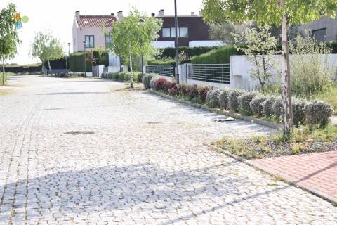 Lote de Terreno -  Quinta da Ponte Terra, Covilhã