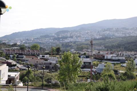 Lote de Terreno -  Quinta da Ponte Terra, Covilhã