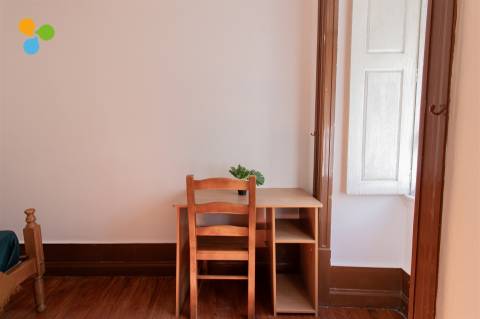 Quarto T5 DUPLEX Arrendamento em Covilhã e Canhoso,Covilhã