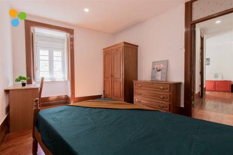 Quarto T5 DUPLEX Arrendamento em Covilhã e Canhoso,Covilhã