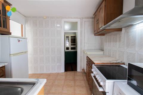 Quarto T5 DUPLEX Arrendamento em Covilhã e Canhoso,Covilhã