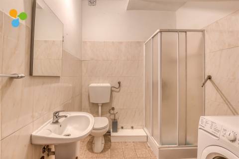 Quarto T4 TRIPLEX Arrendamento em Covilhã e Canhoso,Covilhã