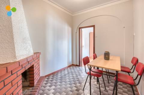 Quarto T4 TRIPLEX Arrendamento em Covilhã e Canhoso,Covilhã