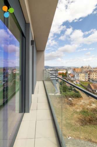 Apartamento T2 para arrendar em Pedrouços