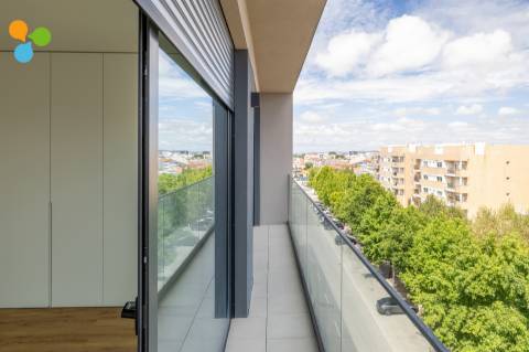 Apartamento T2 para arrendar em Pedrouços