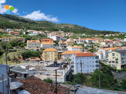 Moradia Geminada T9 Venda em Cantar-Galo e Vila do Carvalho,Covilhã