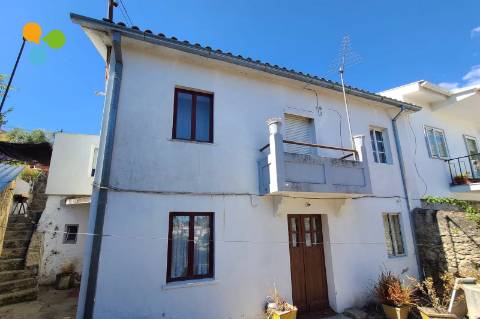 Moradia Geminada T9 Venda em Cantar-Galo e Vila do Carvalho,Covilhã