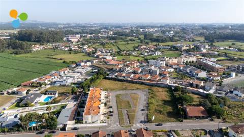Lote de Terreno  Venda em Castêlo da Maia,Maia