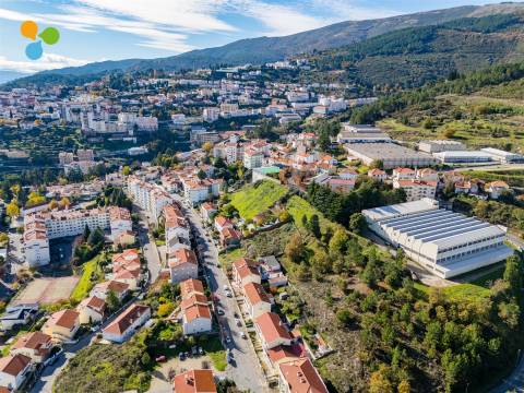 Armazém - Penedos Altos - Covilhã