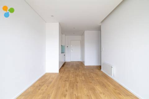 Apartamento T0 Arrendamento em Paranhos,Porto