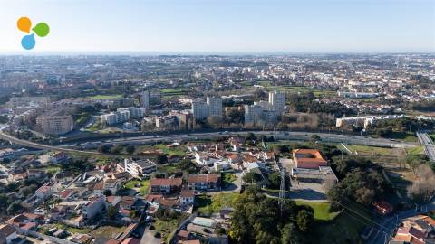 Lote terreno Pedrouços