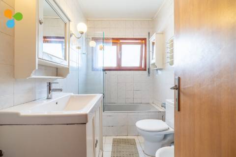 Arrendamento por Quarto - Porto