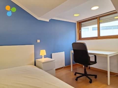 Arrendamento por Quarto - Porto
