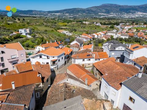 Moradias Geminadas, Ferro - Covilhã