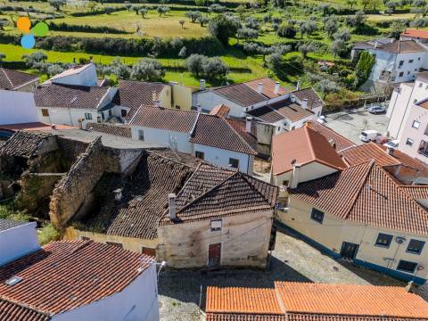 Moradias Geminadas, Ferro - Covilhã