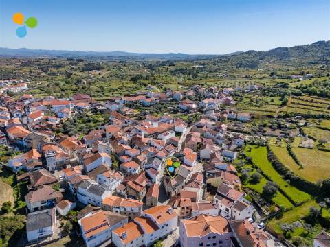 Moradias Geminadas, Ferro - Covilhã
