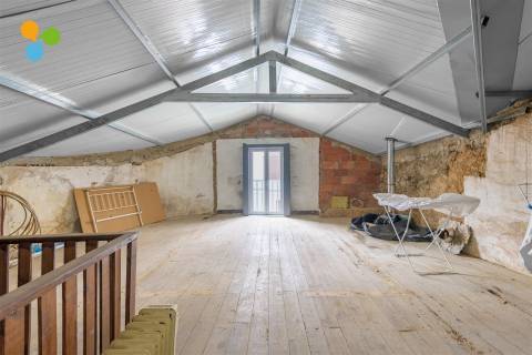 Moradia em banda T2 - Centro do Ferro