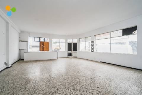 Loja  Venda em Rio Tinto,Gondomar