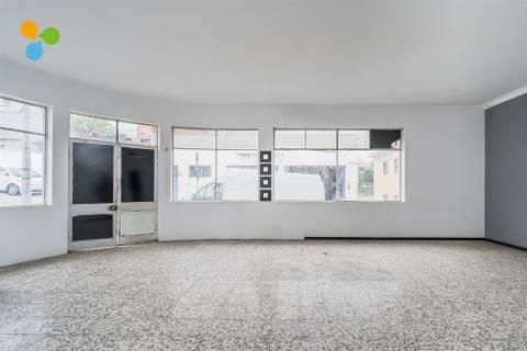 Loja  Venda em Rio Tinto,Gondomar