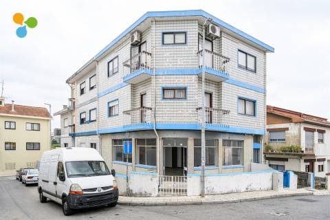 Loja  Venda em Rio Tinto,Gondomar