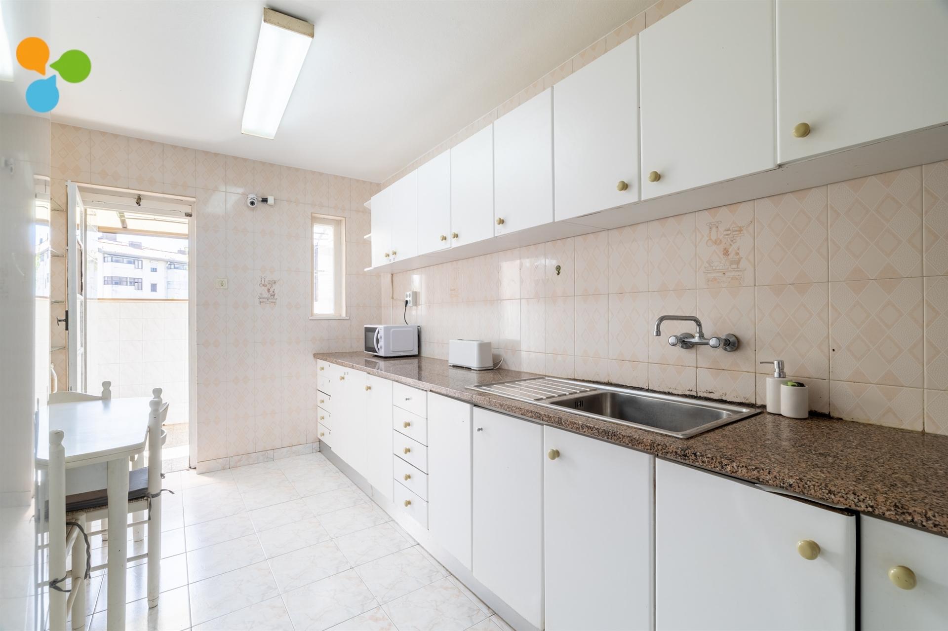 Apartamento T4 Venda em Matosinhos e Leça da Palmeira,Matosinhos