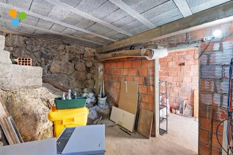 Moradia Geminada T2 + 1